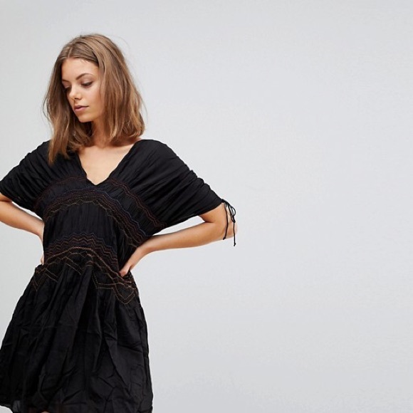 **SOLD** Free People Love On The Run NWT - Picture 2 of 6